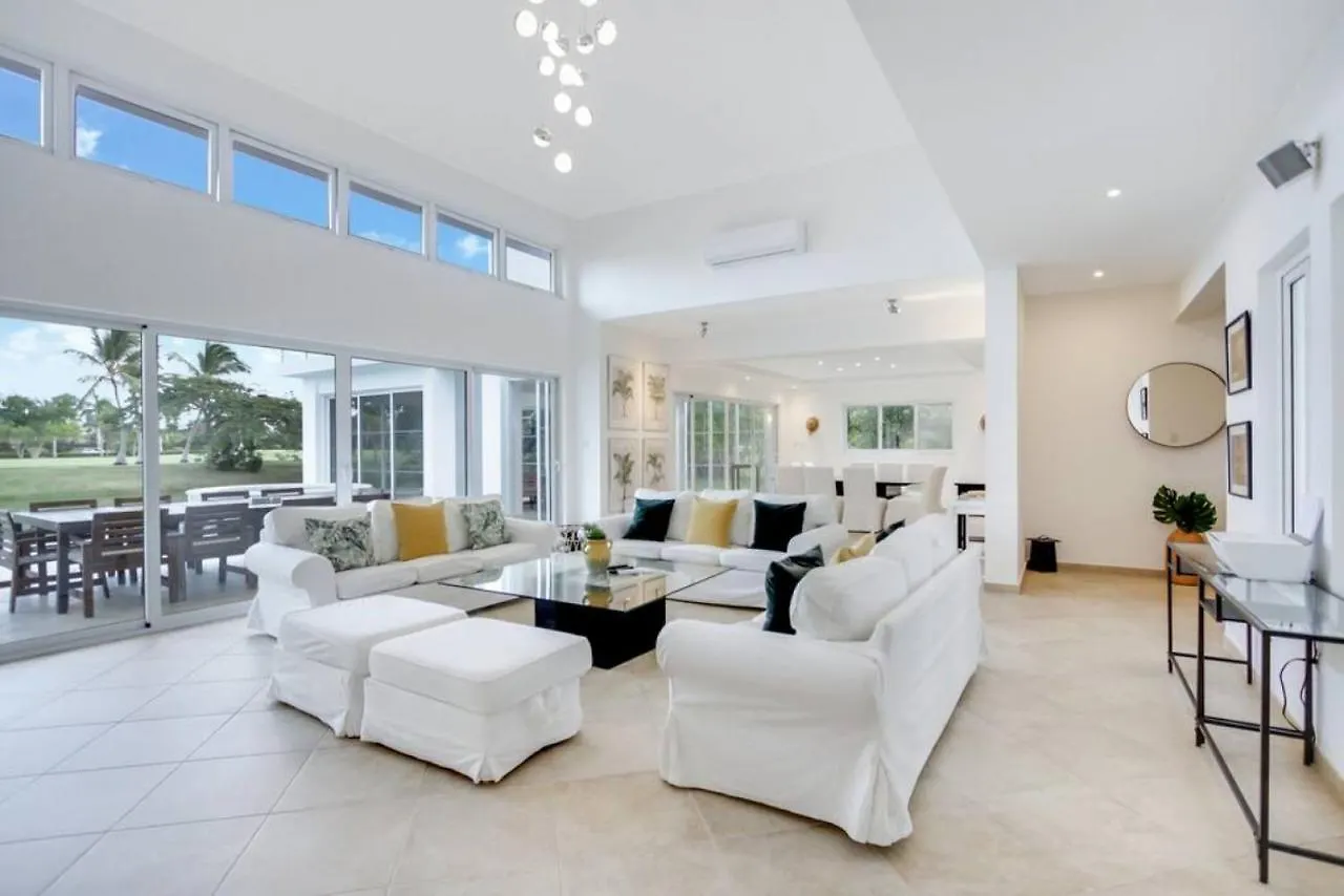 Villa Cocotal Mansion Chef Butler Maids 2 Pools Jacuzzi Gym Vila Punta Cana